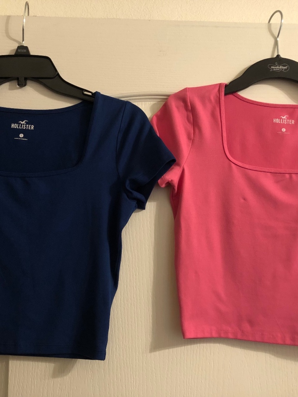 Pretty Hollister Girl’s Tops